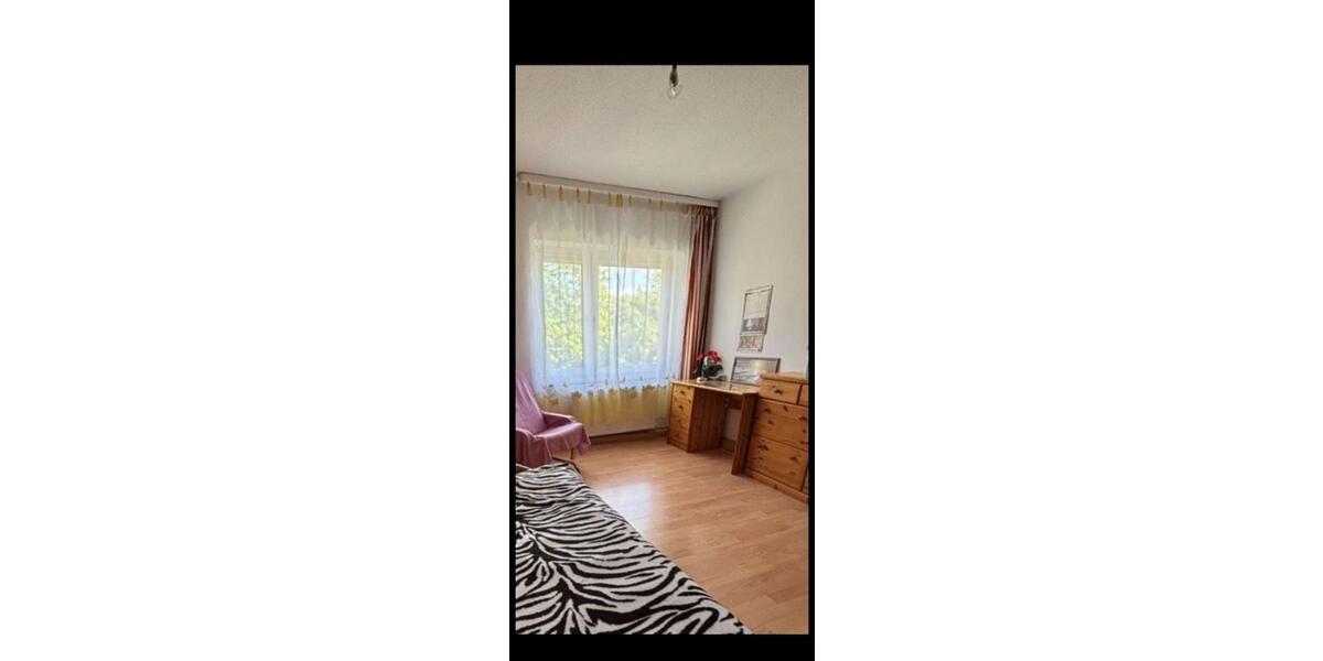 Etagenwohnung Köln Kalk - 3 Zimmer, 62 m&sup2;, 250.000&euro; | Angebot:27071403
