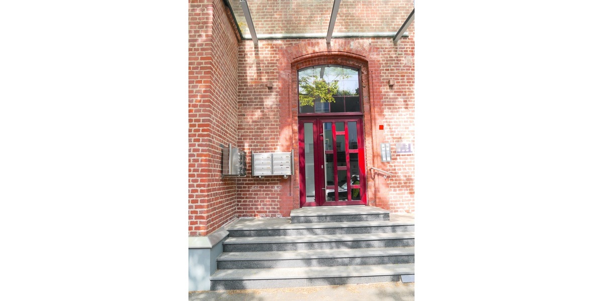 SG, komfortable 85m² 2 Zi. Loftwohnung in Zentrumsnähe, Balkon, Stellplatz, EBK - Loft - Studio - Atelier Solingen Mitte | Angebot:26855412