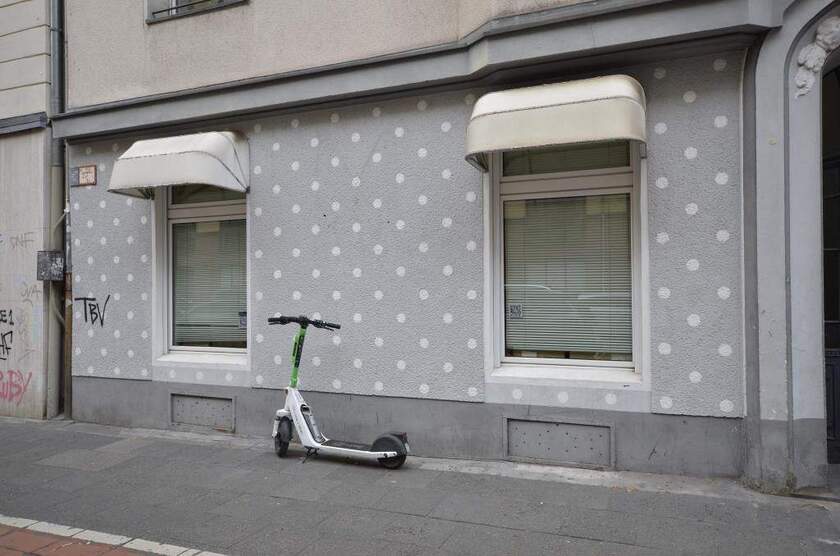 Kleines Ladenlokal mit ca. 17 m² und ca. 25 m² Lagerfläche Nähe Rudolfplatz im Rathenau-Viertel 1 zimmer