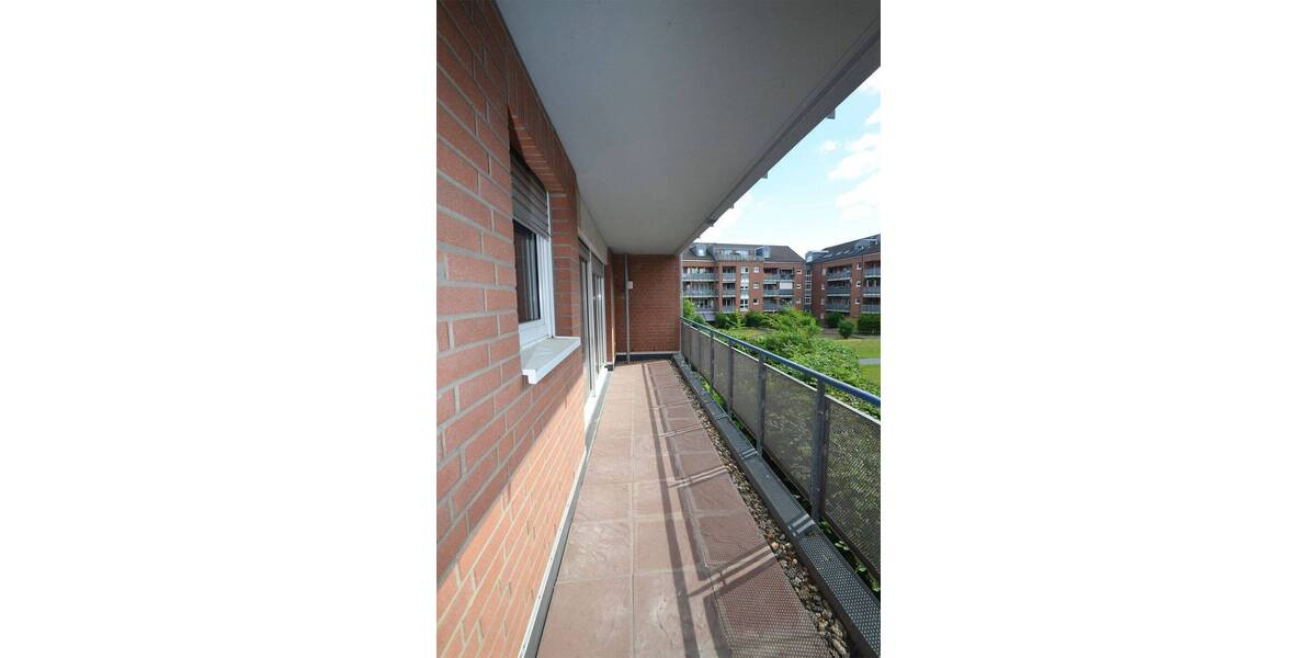 Etagenwohnung Köln Blumenberg - 2 Zimmer, 69 m&sup2;, 765&euro; | Angebot:26904281