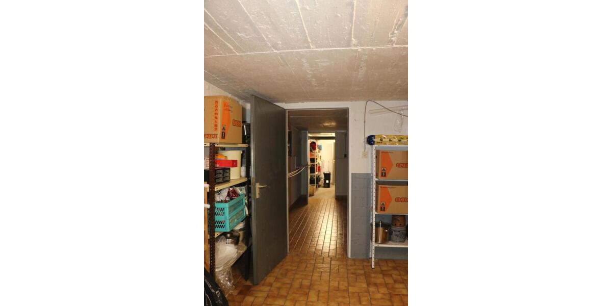 Reihenhaus Köln Heimersdorf - 9 Zimmer, 189 m&sup2;, 595.000&euro; | Angebot:25171438