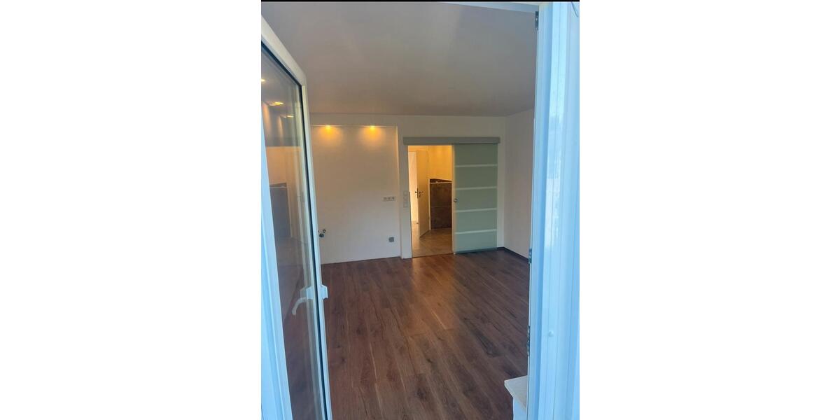 Etagenwohnung Köln Porz - 1 Zimmer, 28 m&sup2;, 810&euro; | Angebot:26676686