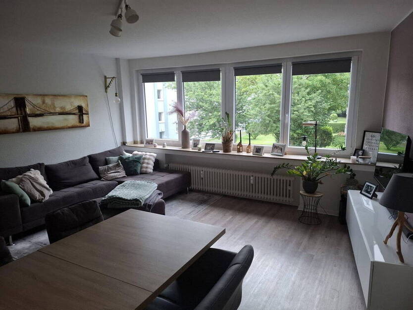 Schöne helle Wohnung in Düsseldorf Eller inkl. EBK