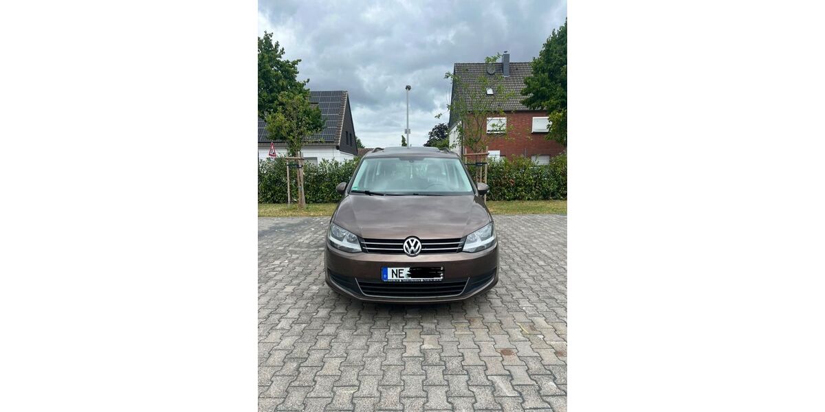 VW Sharan 210.000 km 9.500 &euro; Dormagen 41541