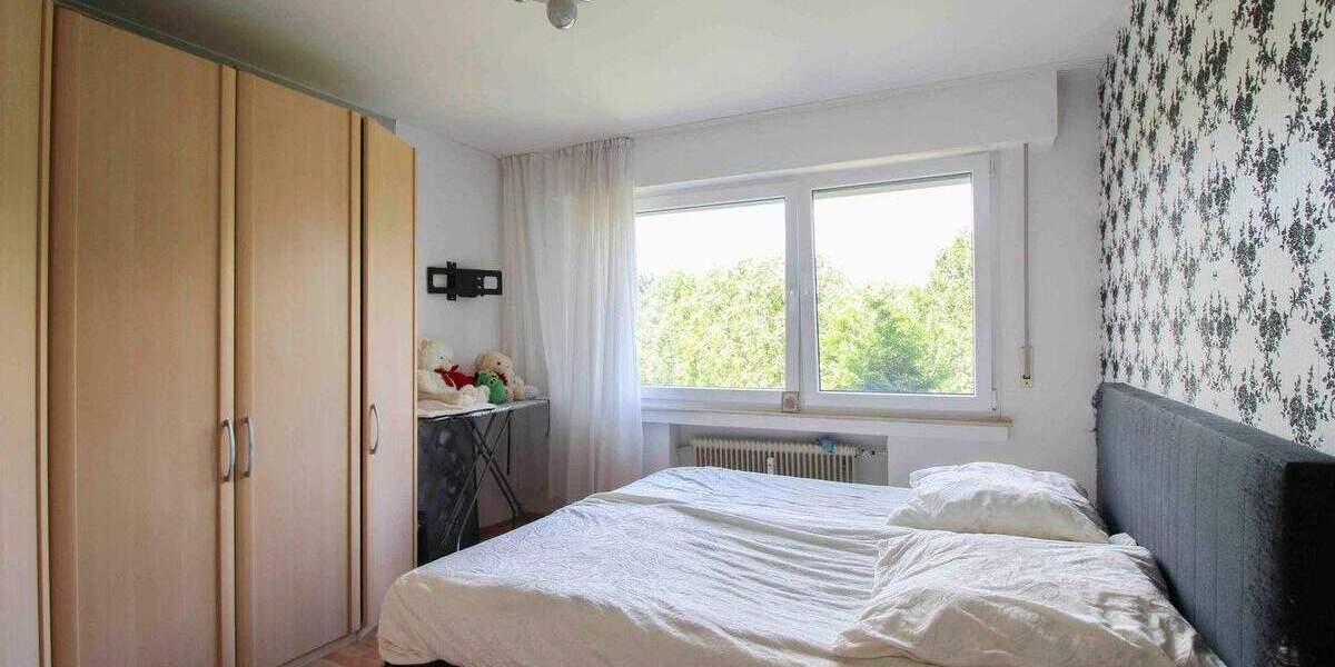 Etagenwohnung Bergheim Ahe - 3 Zimmer, 71 m&sup2;, 78.000&euro; | Angebot:25735587