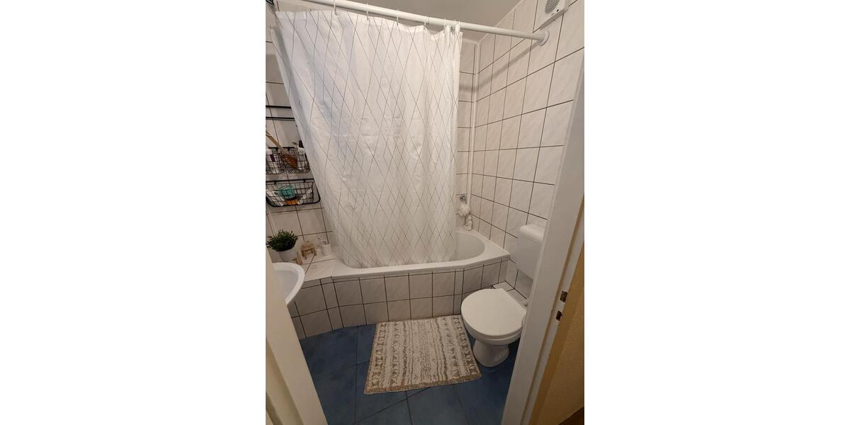 Etagenwohnung Bonn Gronau - 2 Zimmer, 50 m&sup2;, 750&euro; | Angebot:25393006