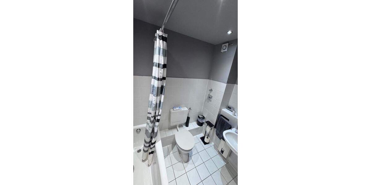 Etagenwohnung Solingen Höhscheid - 2 Zimmer, 57 m&sup2;, 283&euro; | Angebot:25144406