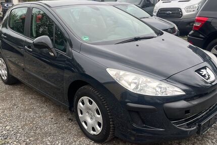 Peugeot 308 96.433 km 3.300 &euro; Bonn 53227
