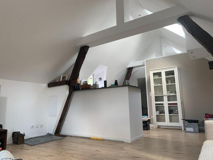 Dachgeschosswohnung in Wissersheim zimmer