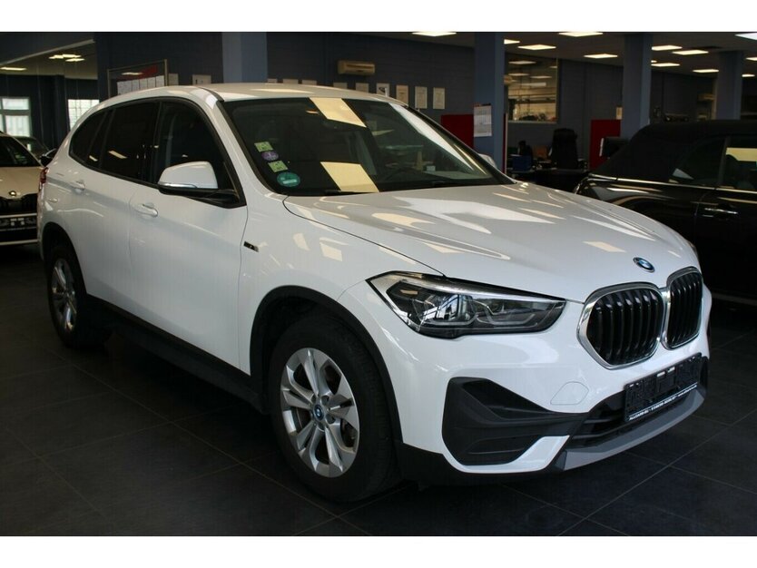 BMW X1 xDrive25e Advantage 51.995 km 23.980 € Euskirchen 53881