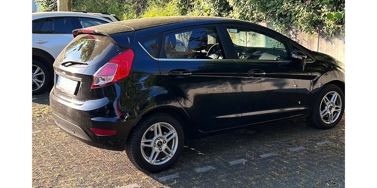 Ford Fiesta 153.000 km 4.300 &euro; Leverkusen 51371