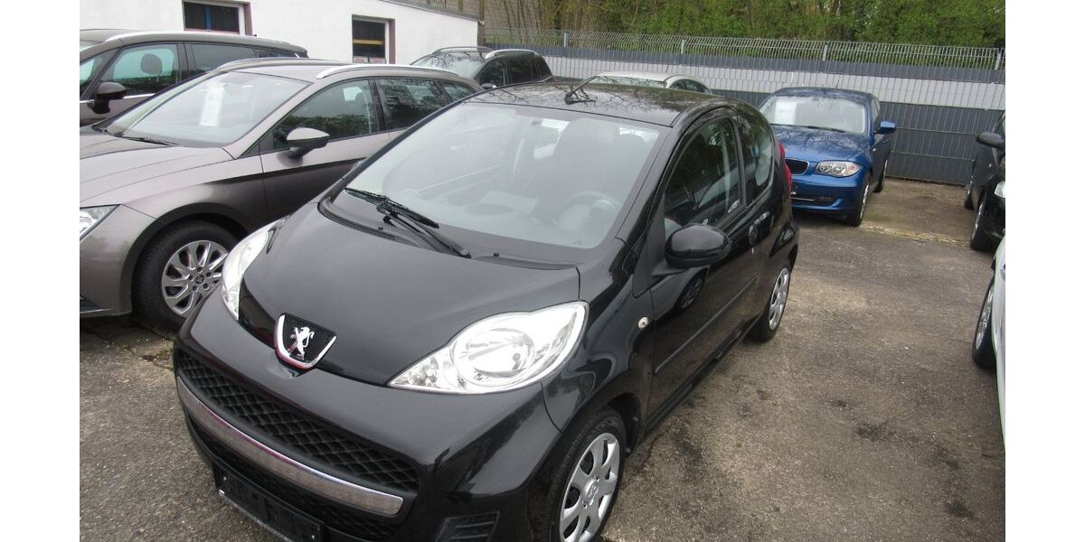 Peugeot 107 81.500 km 3.500 &euro; Leverkusen 51371
