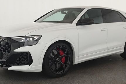 Audi RSQ8 12.600 km 143.884 € Neuss 41460