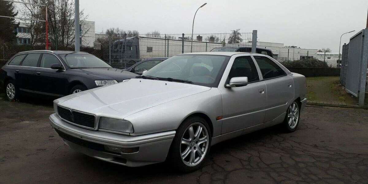 Maserati Quattroporte 299.900 km 8.495 &euro; Hilden 40724