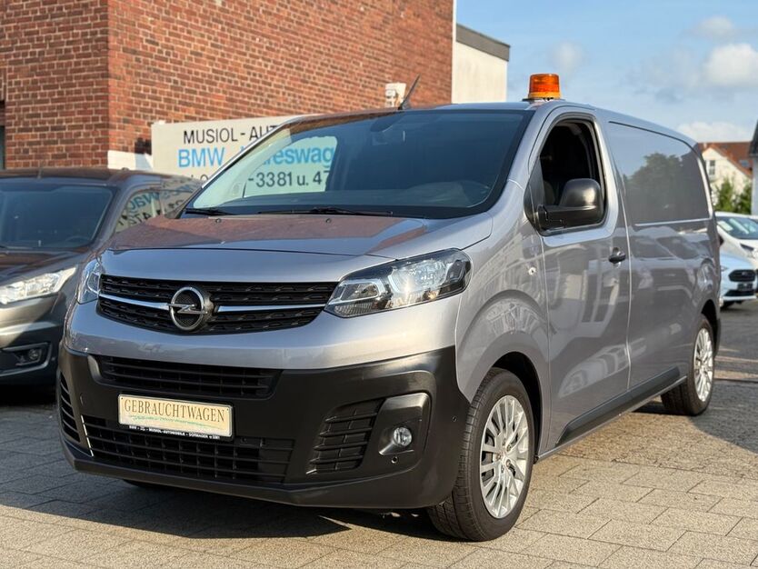 Opel Vivaro 30.000 km 17.990 € Dormagen 41539