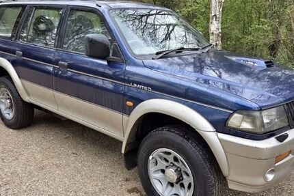 Mitsubishi Pajero 165.000 km 2.250 &euro; Koln 51065