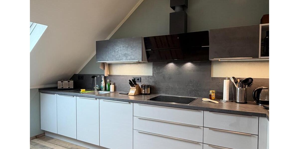 Dachgeschoßwohnung Neunkirchen-Seelscheid Seelscheid - 2 Zimmer, 80 m&sup2;, 900&euro; | Angebot:25330941