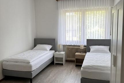 Haus Euskirchen Dom-Esch - 6 Zimmer, 120 m&sup2;, 10&euro; | Angebot:27614863