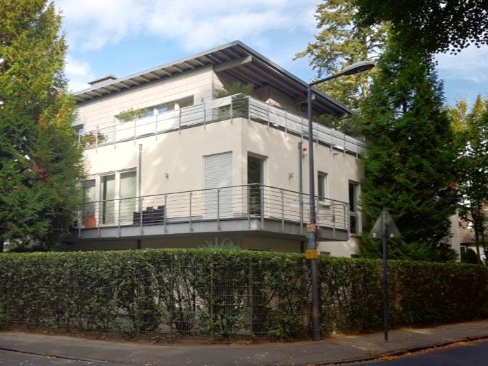 Köln-Junkersdorf, schiclke 3-Zimmer Wohnung mit Kamin, großer Terrasse und TG-Stellplatz - Terrassenwohnung Köln Junkersdorf | Angebot:26181670