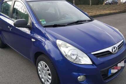 Hyundai i20 91.800 km 4.200 &euro; Köln 50739
