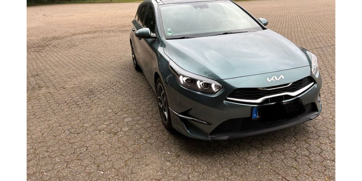 Kia ceed Sportswagon 37.000 km 20.900 &euro; Bergheim 50129