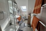 Moderne Dachgeschoßwohnung in ruhiger Lage