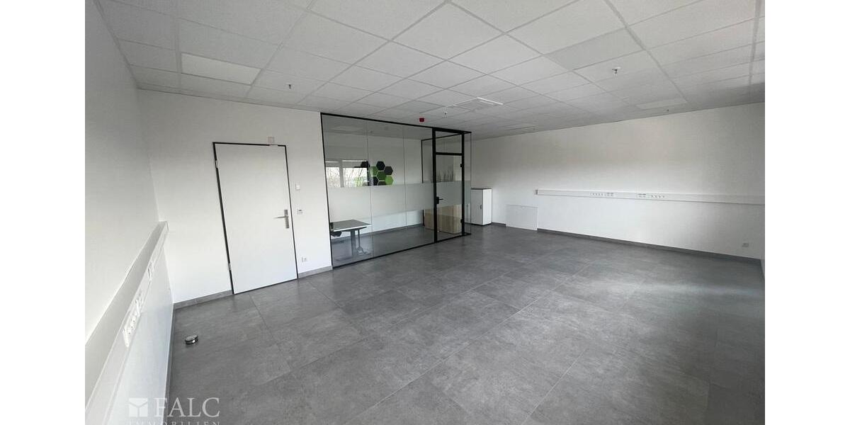 Gewerbeobjekt Solingen Central - 3.360&euro; | Angebot:24807689