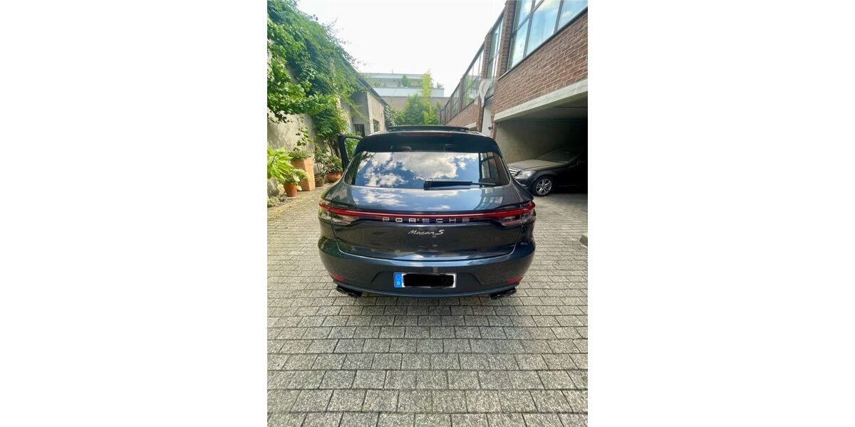 Porsche Macan 113.000 km 4.350 &euro; Solingen 42653