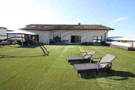 Wohnung zum Kaufen in Troisdorf 948.000 € 300 m² 4 zimmer