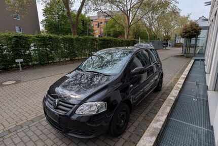 VW Fox 71.500 km 2.000 &euro; Köln 50823