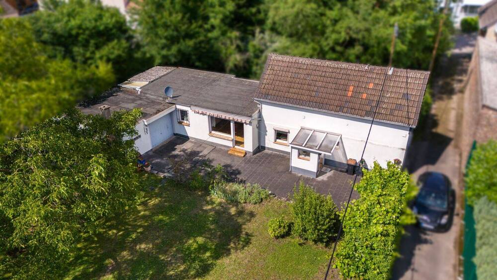 Einfamilienhaus Köln Immendorf - 5 Zimmer, 100 m&sup2;, 299.000&euro; | Angebot:23955221