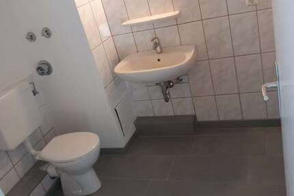 Wohnung Köln Neubrück - 4 Zimmer, 75 m&sup2;, 718&euro; | Angebot:26099580