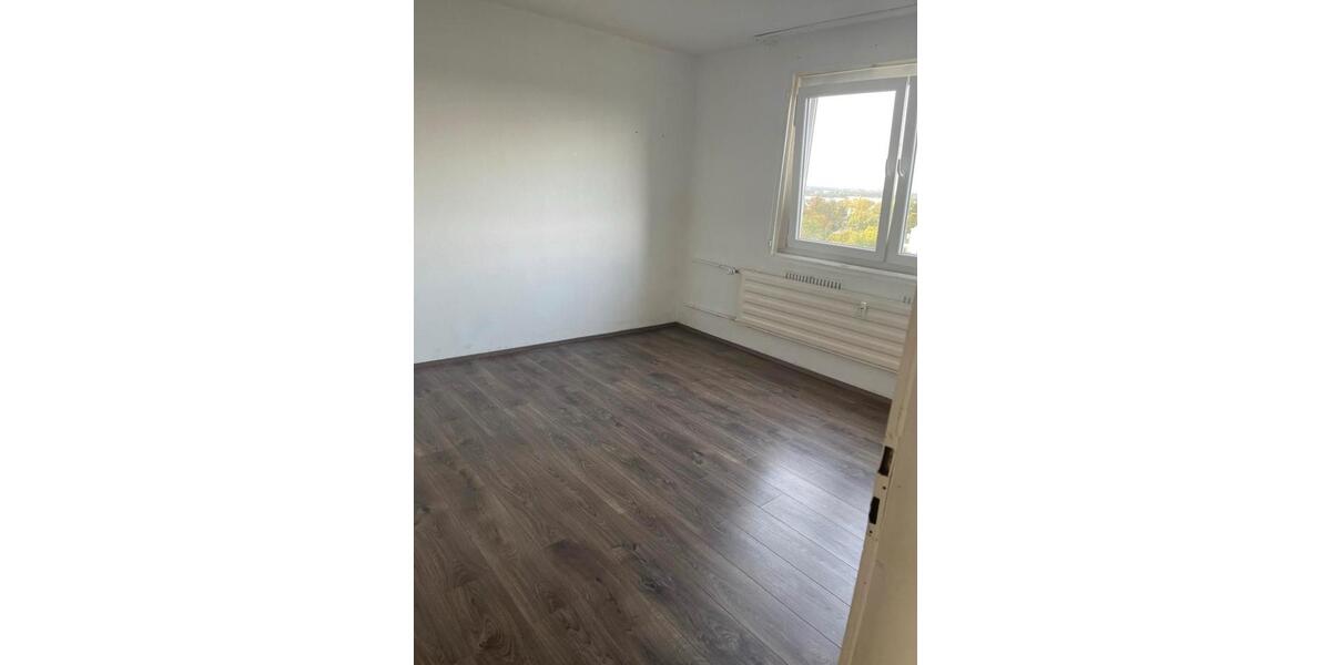 Etagenwohnung Leverkusen - 3 Zimmer, 82 m&sup2;, 198.000&euro; | Angebot:25438071