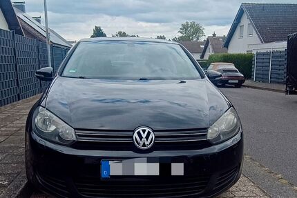 VW Golf 143.734 km 3.200 &euro; Sankt Augustin 53757