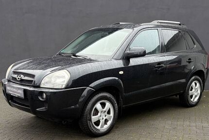 Hyundai TUCSON 200.000 km 3.999 &euro; Solingen 42655
