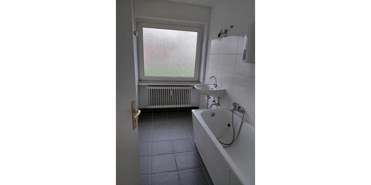 Erdgeschoßwohnung Bergheim - 3 Zimmer, 86 m&sup2;, 1.300&euro; | Angebot:25404174
