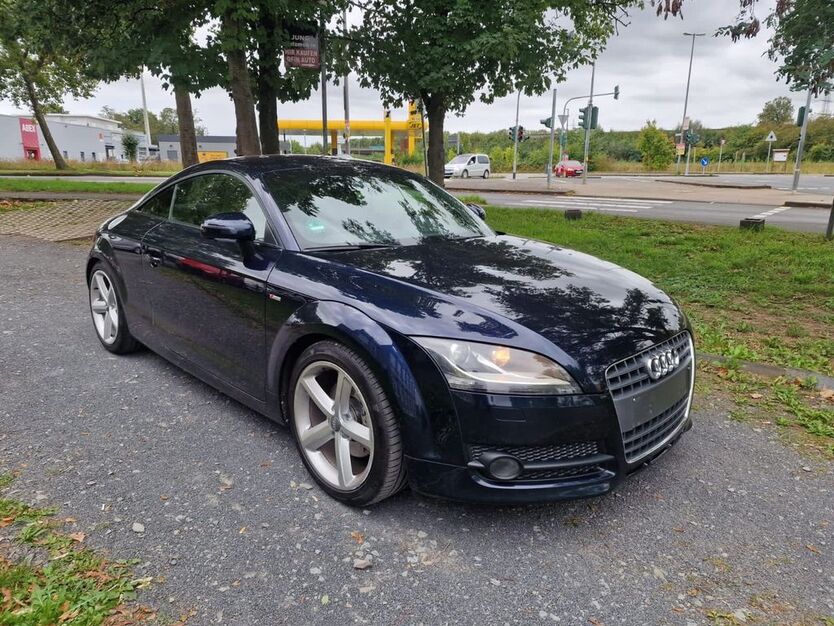 Audi TT 137.000 km 8.999 € Köln 51107