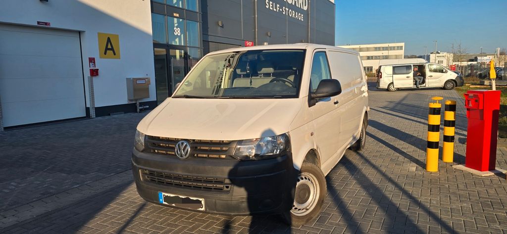 VW T5 Transporter 225.000 km 5.000 &euro; Pulheim 50259