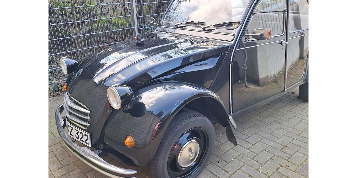 Citroen 2 CV 34.898 km 9.300 &euro; Hilden 40724