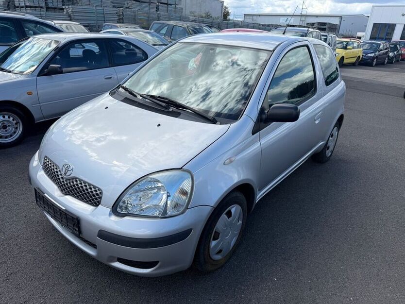 Yaris