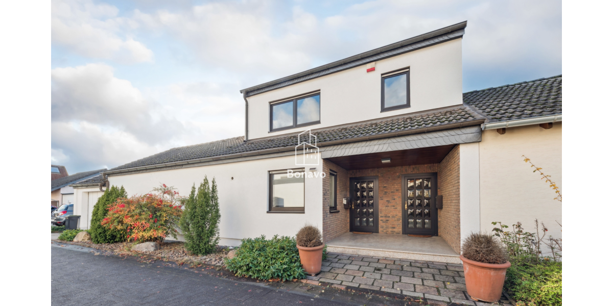 Einfamilienhaus Bonn Auerberg - 7 Zimmer, 271 m&sup2;, 649.000&euro; | Angebot:24637306