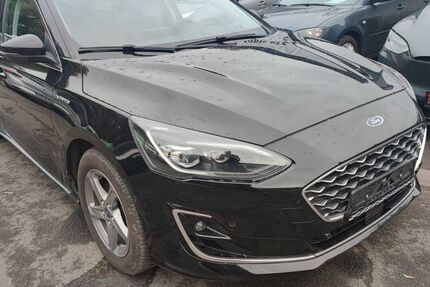 Ford Focus 55.179 km 17.999 € Königswinter 53639