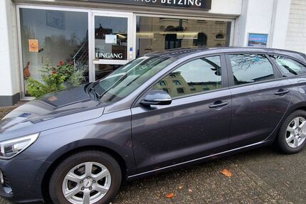 Hyundai i30 67.465 km 12.344 &euro; Solingen 42651