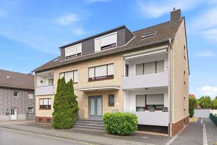 Haus Dormagen Hackenbroich - 17 Zimmer, 464 m&sup2;, 1.080.000&euro; | Angebot:27177867