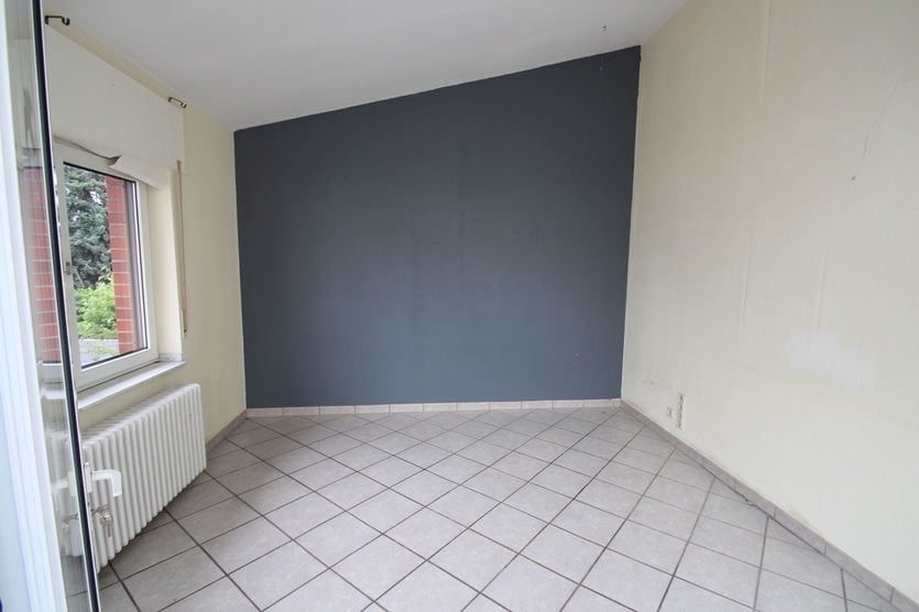 Stilvoll wohnen auf zwei Etagen – Maisonette-Wohnung mit 6 Zimmern, 2 Balkonen und Wintergarten in Hürth-Gleuel!