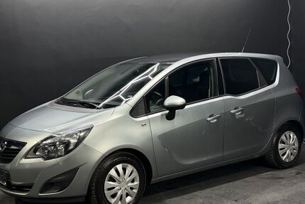 Opel Meriva 157.000 km 5.350 &euro; Köln 50827