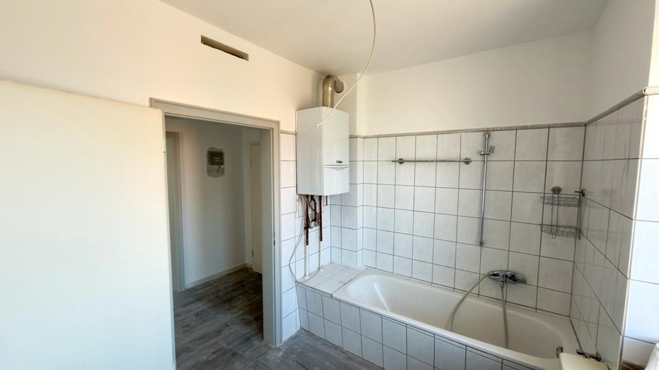 Etagenwohnung Solingen - 2 Zimmer, 55 m&sup2;, 710&euro; | Angebot:26312917