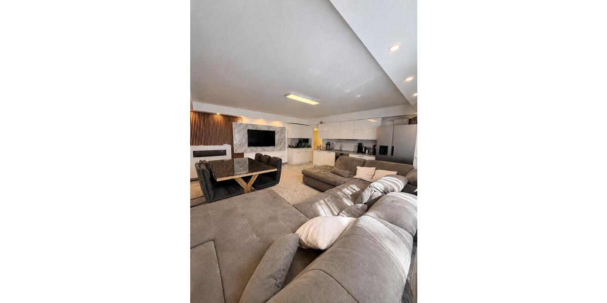 Etagenwohnung Köln Nippes - 3 Zimmer, 72 m&sup2;, 349.000&euro; | Angebot:27002444