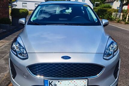 Ford Fiesta 85.000 km 8.900 &euro; Köln 50737