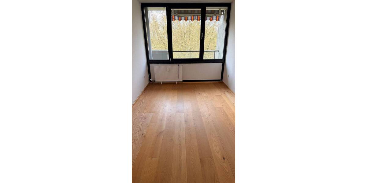 Etagenwohnung Köln Westhoven - 3 Zimmer, 102 m&sup2;, 279.900&euro; | Angebot:26407280
